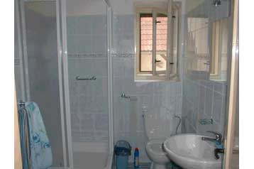 Slovakkia Chata Závažná Poruba, Eksterjöör